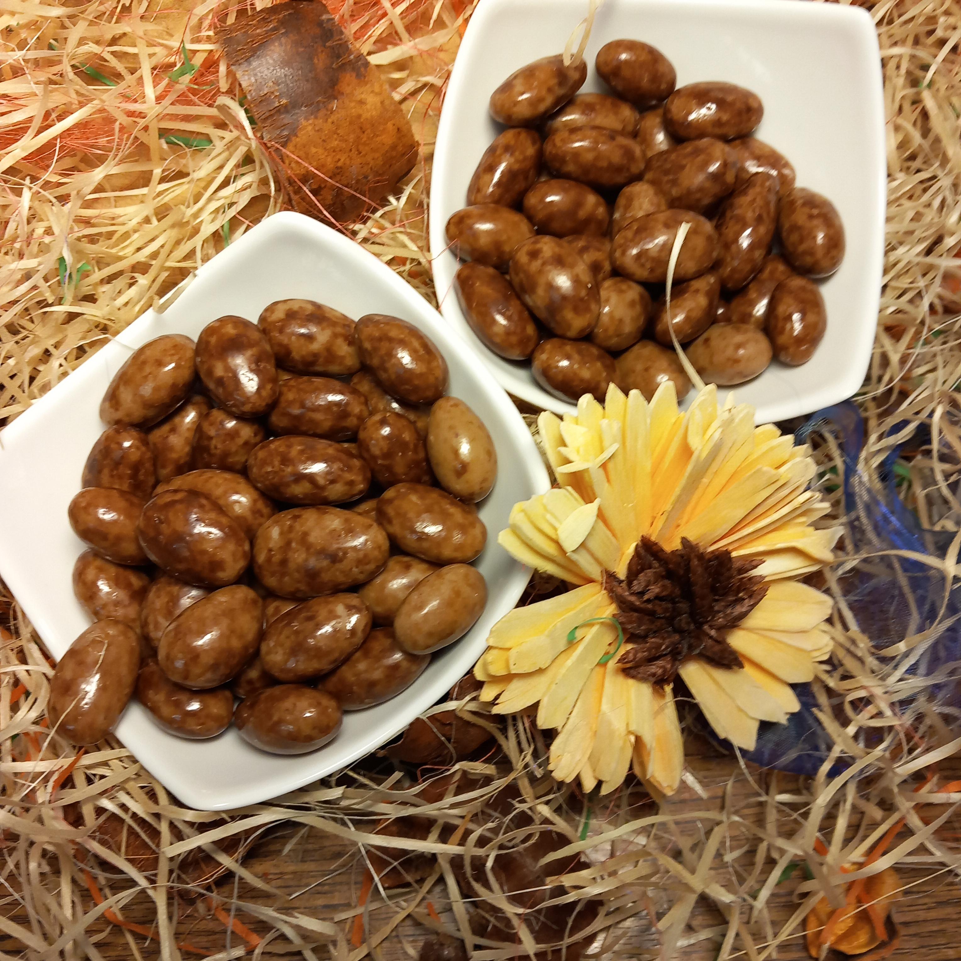 Mandle ve slaném karamelu 250g